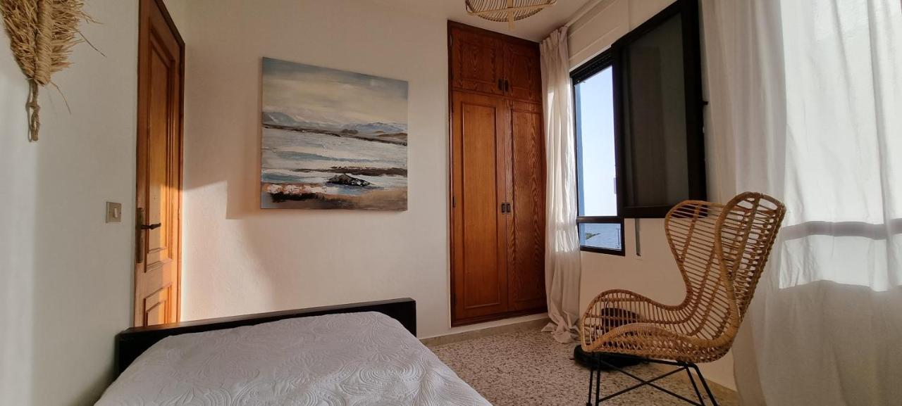 'dos Sirenas' Oceanfront Apartment *