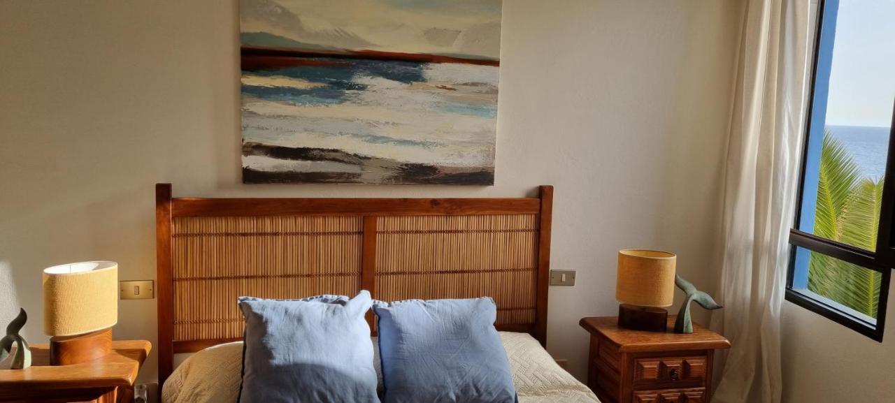 Apartment 'dos Sirenas' Oceanfront *